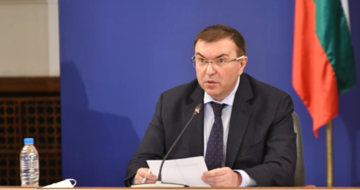 Снимка: Булфото, видео: Бойко Борисов, фейсбукЗдравният министър съобщи новина за