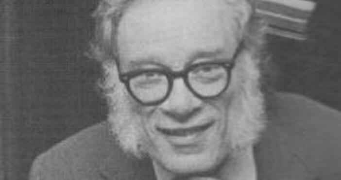 Айзък Азимов (на английски: Isaac Asimov, рождено име – Исаак Юдович Азимов) е американски писател на фантастични и научно-популярни творби