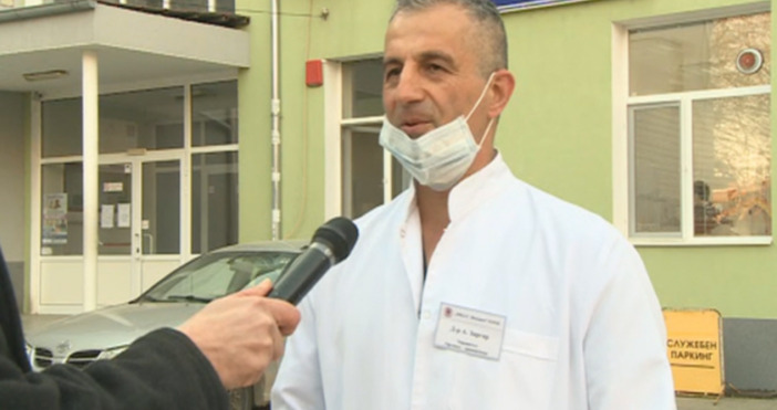 Кадър: БТВДиректорът на болницата в Исперих д-р Абдулах Заргар е