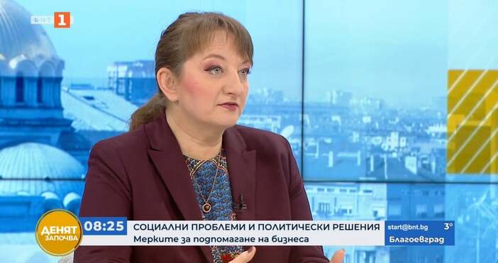 Редактор: Виолета Николаеваe-mail: Социалният министър Деница Сачева коментира в студиото на БНТ
