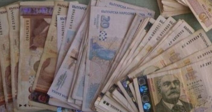 снимка БулфотоПо ниска от българската минимална заплата не съществува в цял