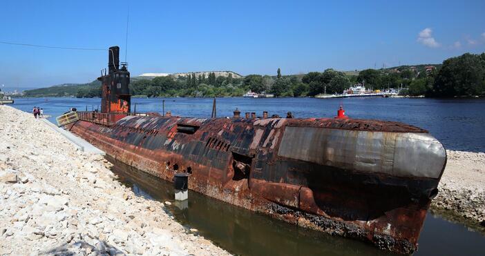 Снимки БулфотоДобри новини за тези, които искат да разгледат подводница