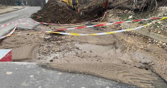 Редактор  e mail  снимки  Христиан МановЖивеещите в района на станалия прословут ремонт на канализацията