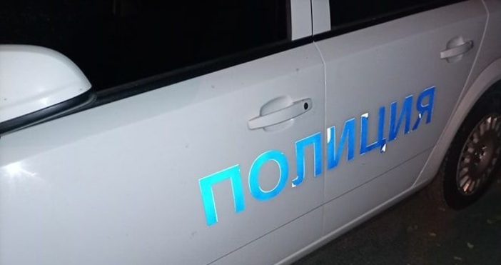 Снимка Петел Въоръжен грабеж е станал снощи в София Двама маскирани