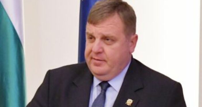 снимка БулфотоВместо политиците да сплотяват нацията те я разделят Партиите са