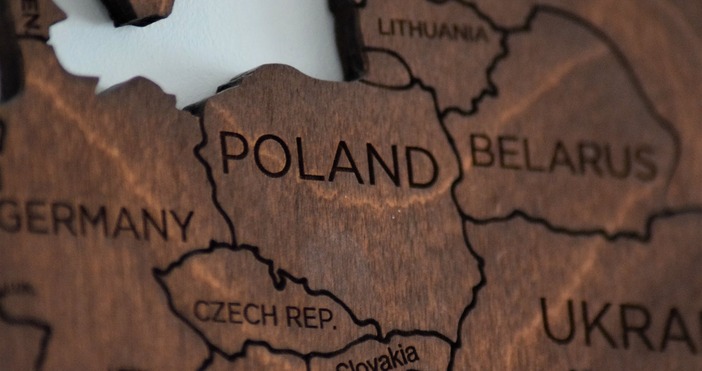 Снимка PexelsКонфликт между държави заради исторически факти Беларус експулсира полски