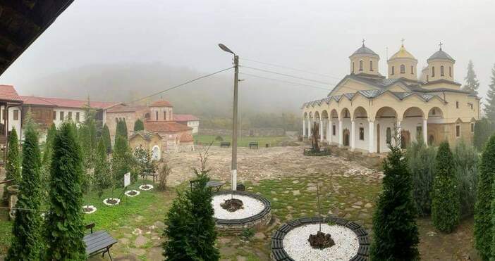 снимка: Лопушански манастирСъвремието ни изправя всекидневно пред различни изпитания. Те