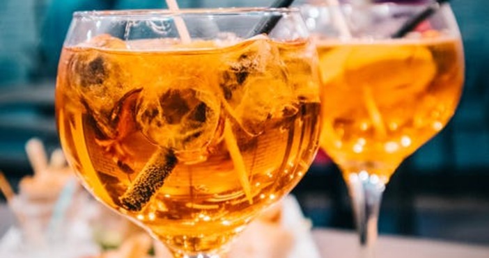 Снимка PexelsФранция забранява консумацията на алкохолни напитки в парковете и