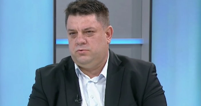 Кадър БНТАтанас Зафиров прие загубата на БСП на изборите но обяви