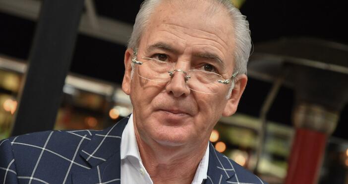 Снимка БулфотоЛидерът на партия ДОСТ Лютви Местан написа обширен пост