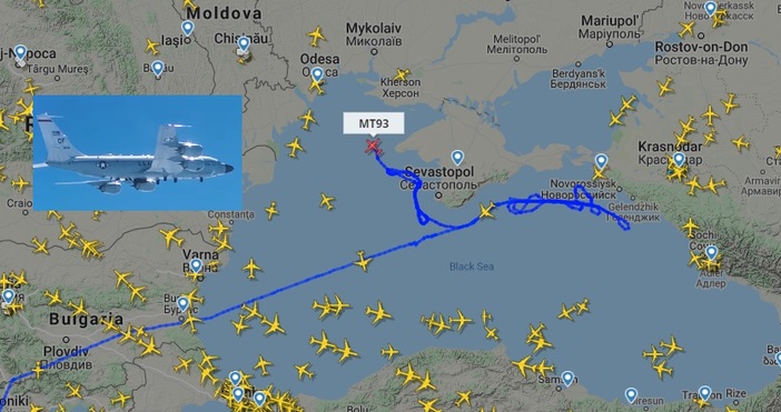 Кадър Разунвателен самолет на САЩ мина през България и облиза почти