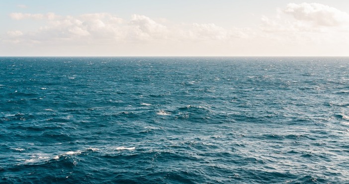 Снимка PexelsСъобщиха новини за изчезналата индонезийска подводница  Отломки на водния съд