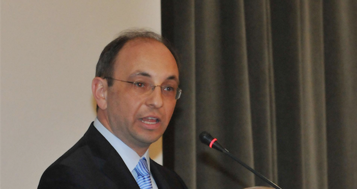 снимка БулфотоЗдравната криза не е повод за нови държавни дългове  Финансова