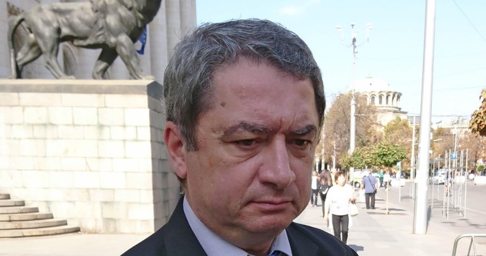 Снимка: Булфото, архивБившият вътрешен министър на България Емануил Йорданов се