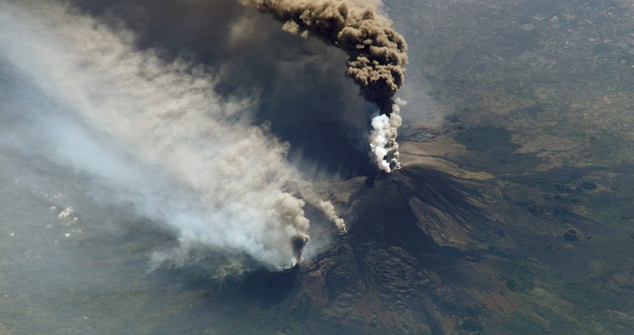 снимка pixabayДнес за пореден път вулканът Етна изригна Учените през последно