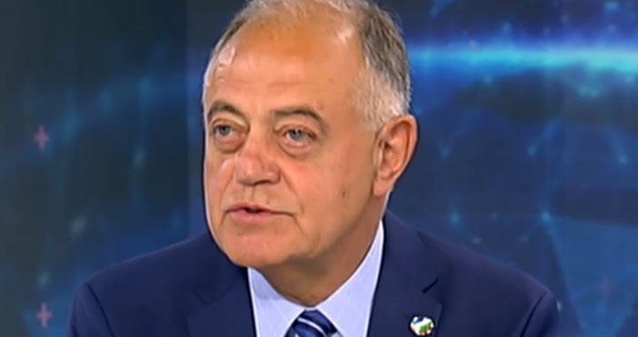 Кадър: Нова телевизияСъпредседателят на Демократична България ген. Атанас Атанасов Такова