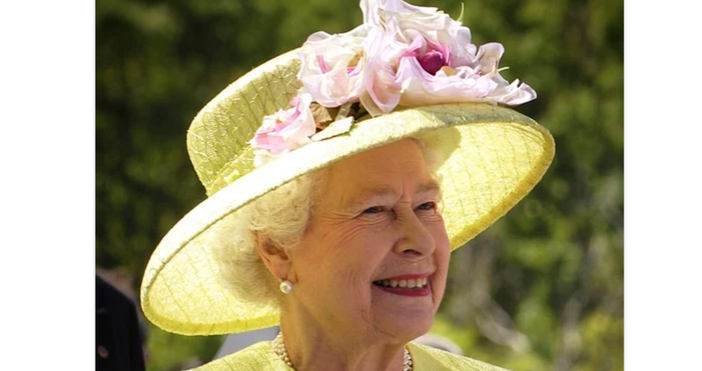 Снимка ПиксабейНа 21 април кралицата навърши 95 години.Демонстранти събориха статуите на