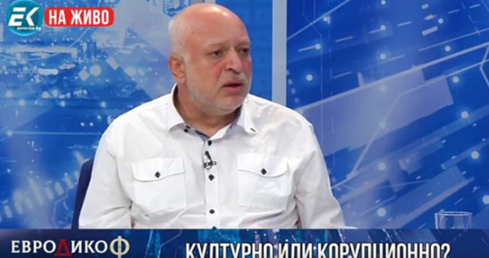 Кадър ТВ ЕврокомКултурният министър за пореден път коментира темата за