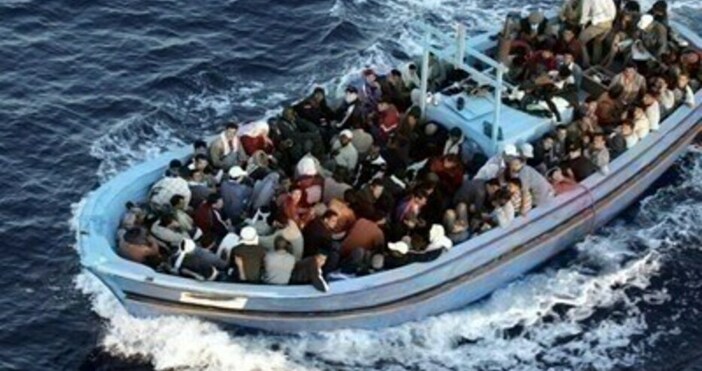 Пиксабей, илюстративна снимкаПоредна трагедия с мигранти. 84 мигранти бяха спасени, а