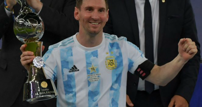Снимка Туитър Копа АмерикаОсвен че вдигна първият си трофей с Аржентина