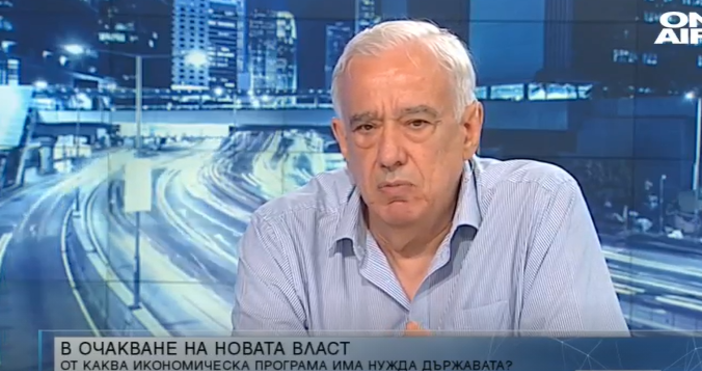 Кадър България Отн Еър Експерт коментира политическите ходове на партията на Слави