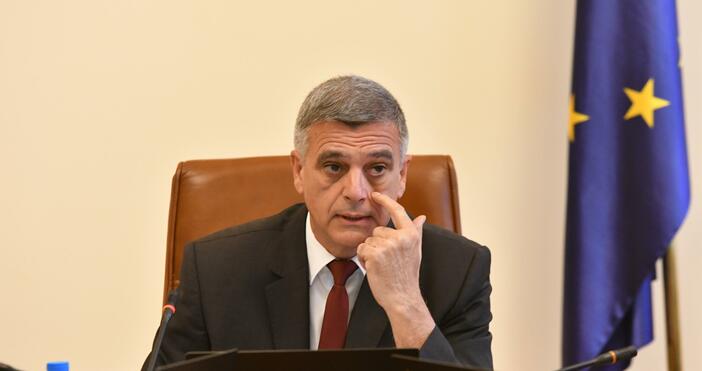 Снимка: БулфотоСлужебният премиер на България Стефан Янев обяви, че в