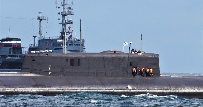 Снимка Трета ескадра на ДанияИнцидент с руска ядрена подводница близнак