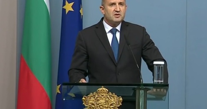 Снимка БулфотоДържавният глава обяви тревожна новина за България Две кризи ще доминират