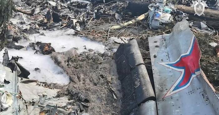 Редактор  e mail  Снимка Следствен комитет на Руската федерацияВоенно транспортният самолет Ил 112В паднал на