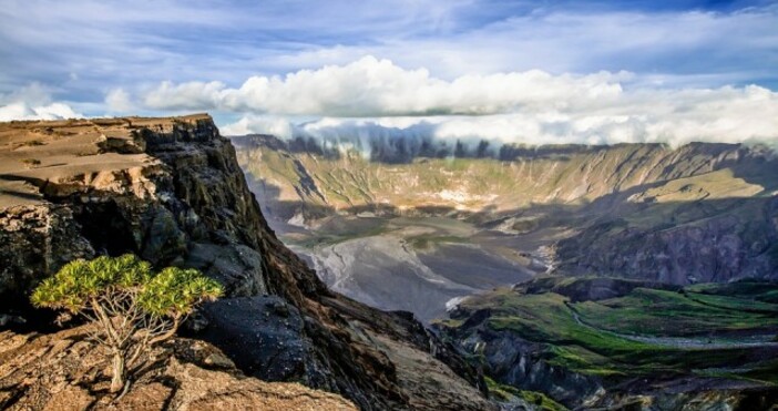 снимка  Pixabay По време на големи изригвания огромно количество вулканична пепел се