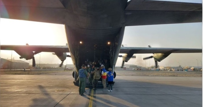 Снимки Министерство на отбраната на РумънияЧетиримата български граждани които през