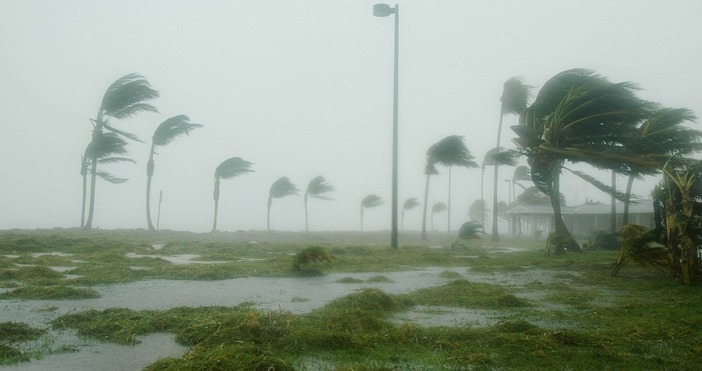 Снимка PixabayПриродно явление продължава да е заплаха за американския континент  Ураганът