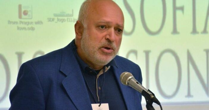 Снимка БулфотоСлужебният министър на културата проф Велислав Минеков обяви че