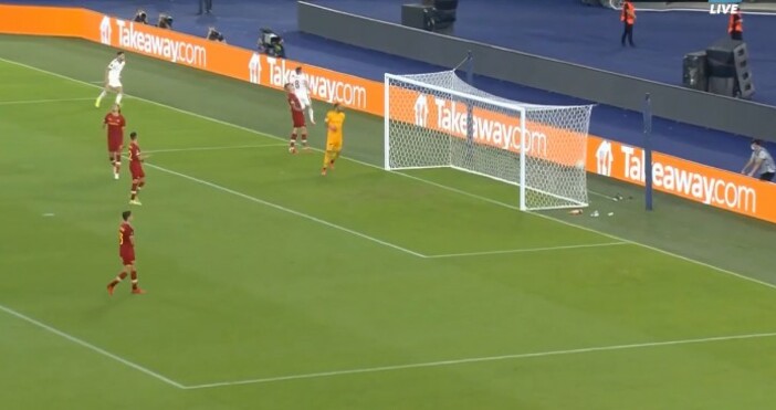 кадър и видео Макс СпортПопадението е първото за ЦСКА при