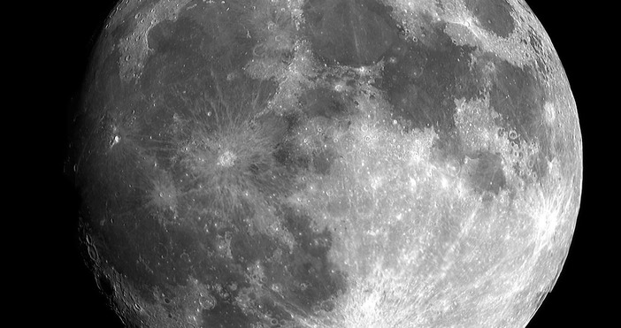 Снимка PexelsРусия започна подготовка по изпращане на човек на Луната