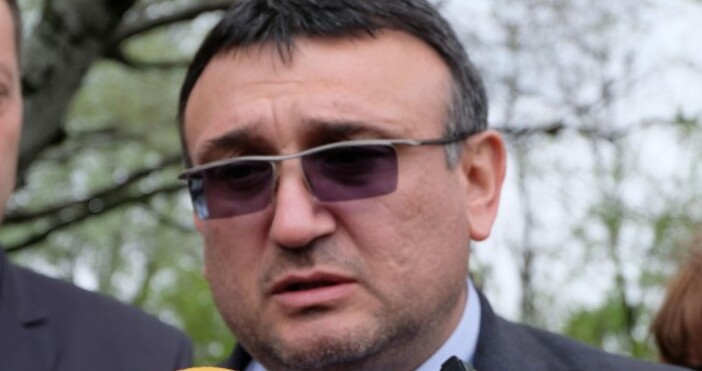 Снимка БулфотоВътрешният министър бе атакуван от своя предшественик Бившият вътрешен министър