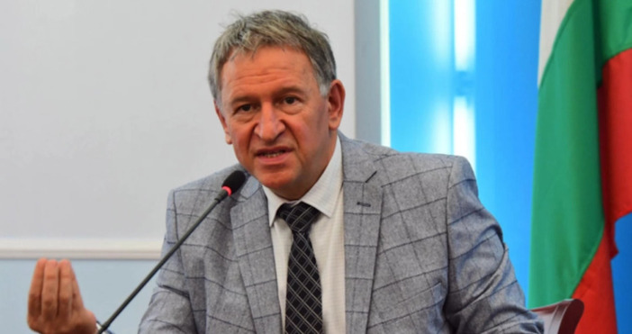 Кадър БулфотоЗдравният министър д- р Стойчо Кацаров коментира изказване на