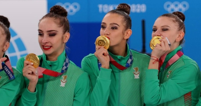 Снимка: Български олимпийски комитетДойде време за пенсия за младите ни шампионки. Златните момичета