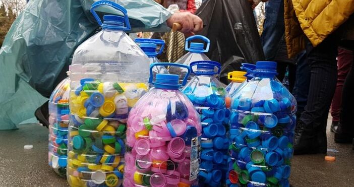 снимка БулфотоЗа девета поредна година ще събираме капачки Капачки за