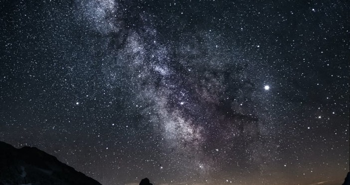 Снимка PexelsАнглийският астроном Уилям Ласел открива Ариел и Умбриел —