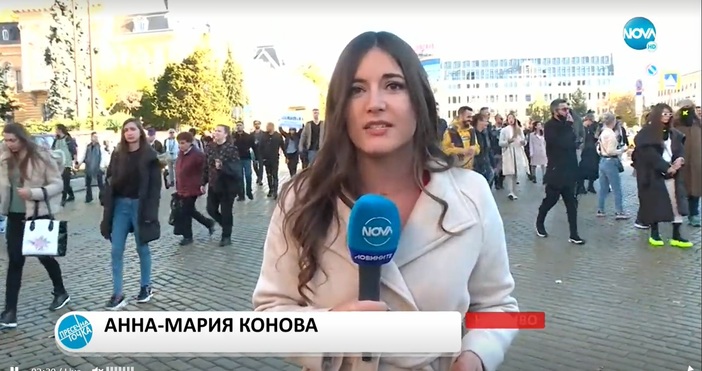 e-mail: Кадър: Нова телевизияПротестиращите в София тръгнаха на шествие към сградата