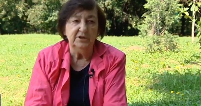 Тя е една от емблематичните личности в ръководството на БСП