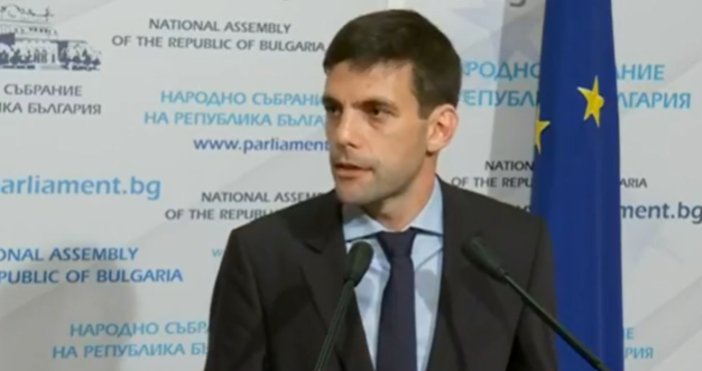 Минчев обясни че влиза в НС с уважение към институцията