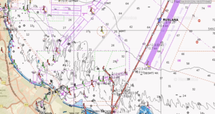 Полски граничари са задържали в събота в залива на балтийския
