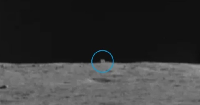 Луната крие много тайни.Космическият апарат Чанье-4 и луноходът Юйту-2 започнаха