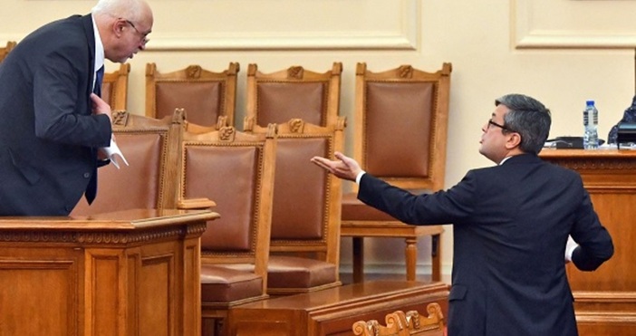 Служебният министър на културата Велислав Минеков обяви пред Нова телевизия