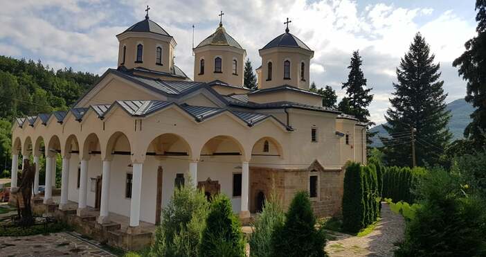 Съвремието ни изправя всекидневно пред различни изпитания Те са толкова