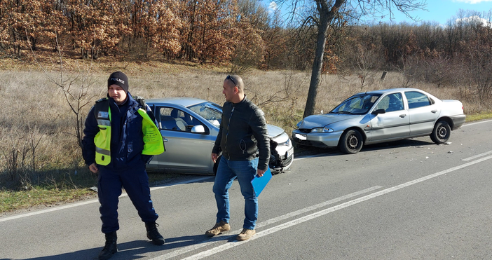 Снимки Войната по пътищата в България взе нови жертви.Мъж загина