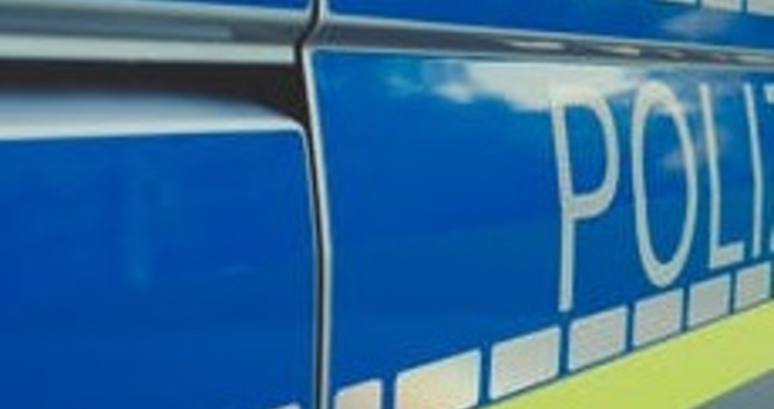 Мъж нахлу в банка в Черна гора твърдейки че е