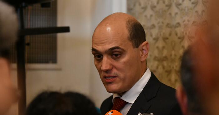 От сърце ви благодаря, приятели!  Оценяваме подкрепата ви!  Благодаря и